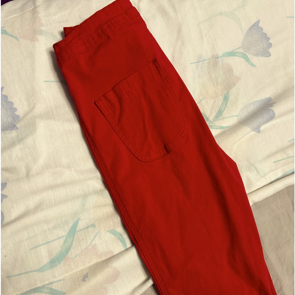 Red skinny jeans